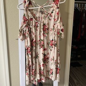 Long short or short dress with tie in back!